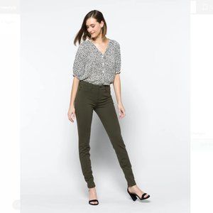 LIVERPOOL Madonna Skinny Pant from Stitch Fix 8